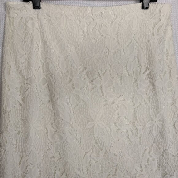 Est 1946 White Lace Skirt long size L - Picture 3 of 9